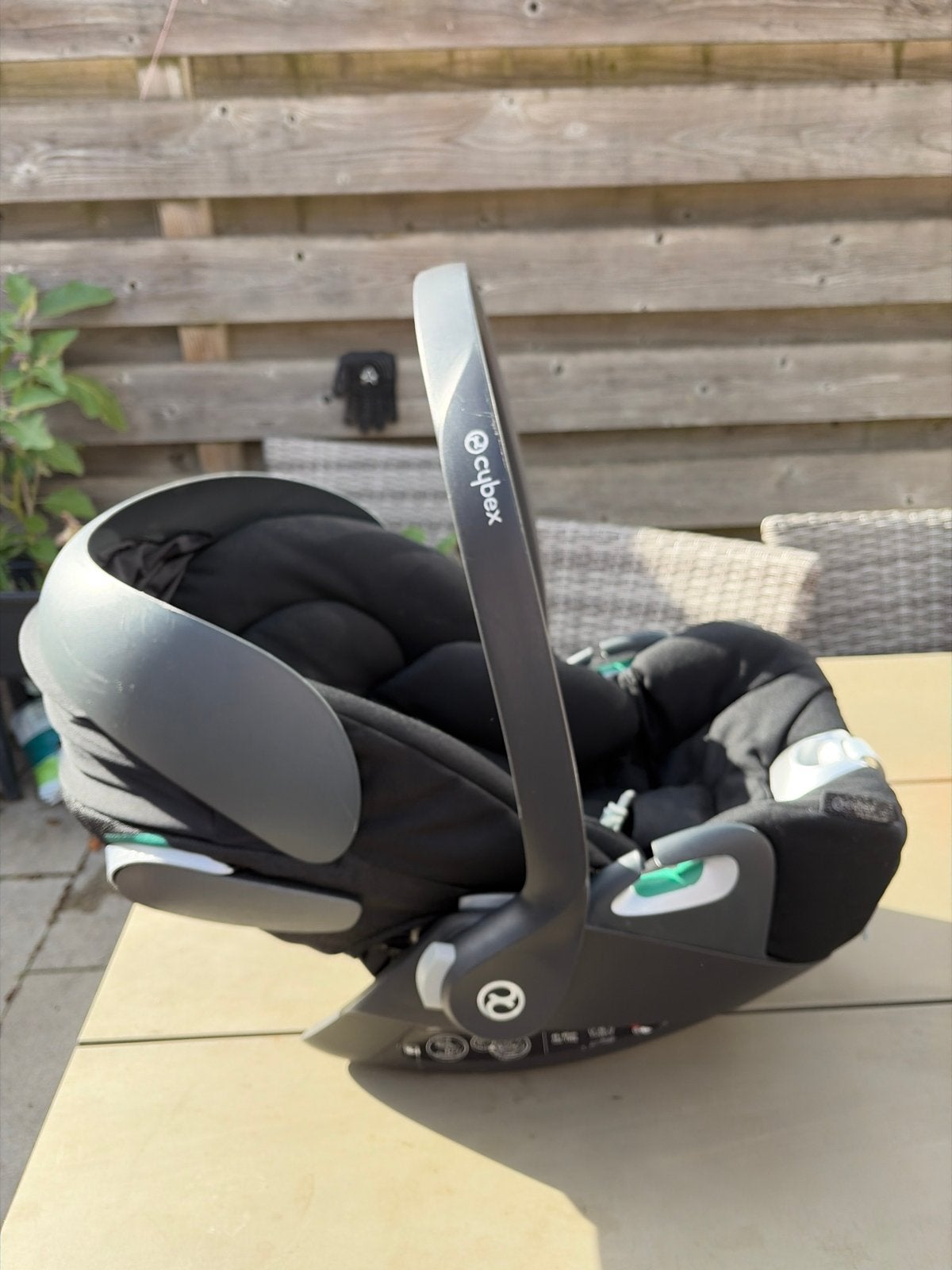Foto 5 van Cybex Cloud T i-Size Platinum Autostoel - Ergonomisch Comfor