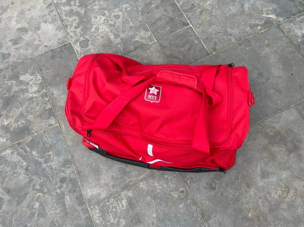 Grote NIKE MVV Maastricht Voetbal Tas Rood, Ophalen, Overige maten, Zo goed als nieuw, Voetbal