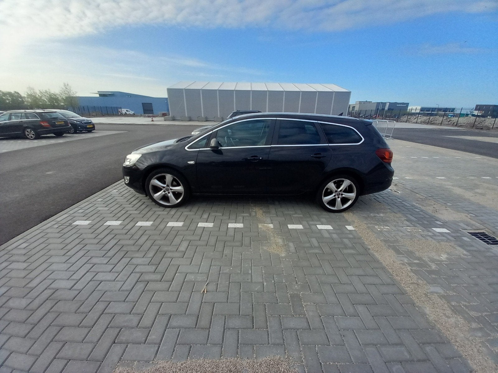Opel Astra 1.7 Cdti 81KW St.wgn. 2011 Zwart, Auto's, Voorwielaandrijving, Zwart, 4 cilinders, 1686 cc