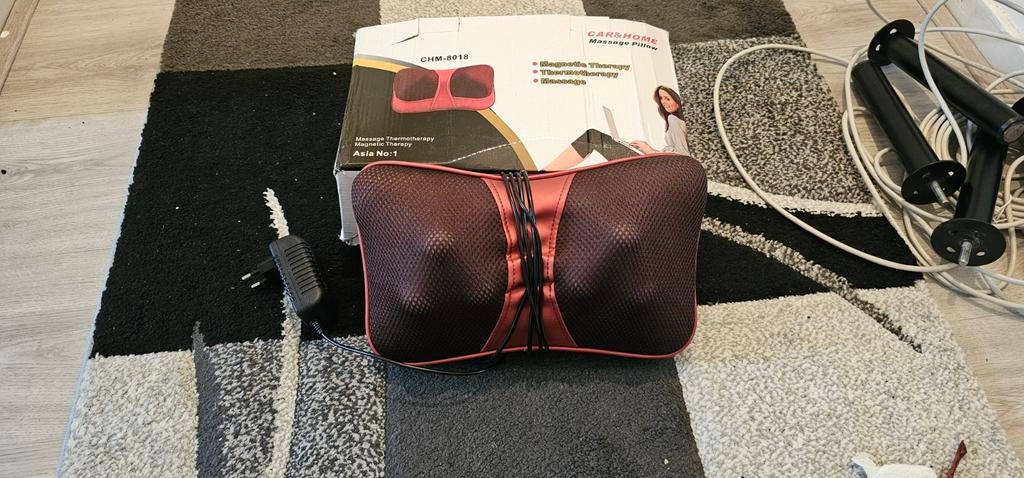 Massage Kussen - Ontspanning voor nek en rug, Ophalen of Verzenden, Zo goed als nieuw, Massagestoel of Kussen