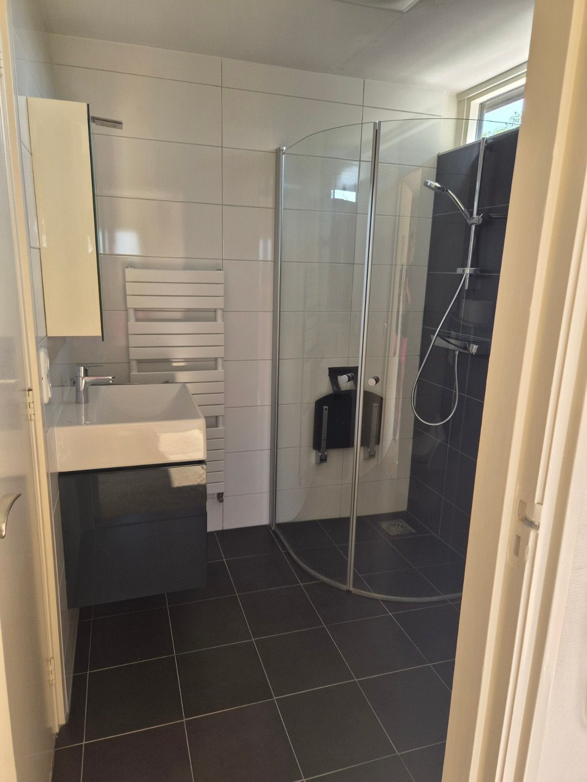 Complete badkamerinrichting, Ophalen, Toilet
