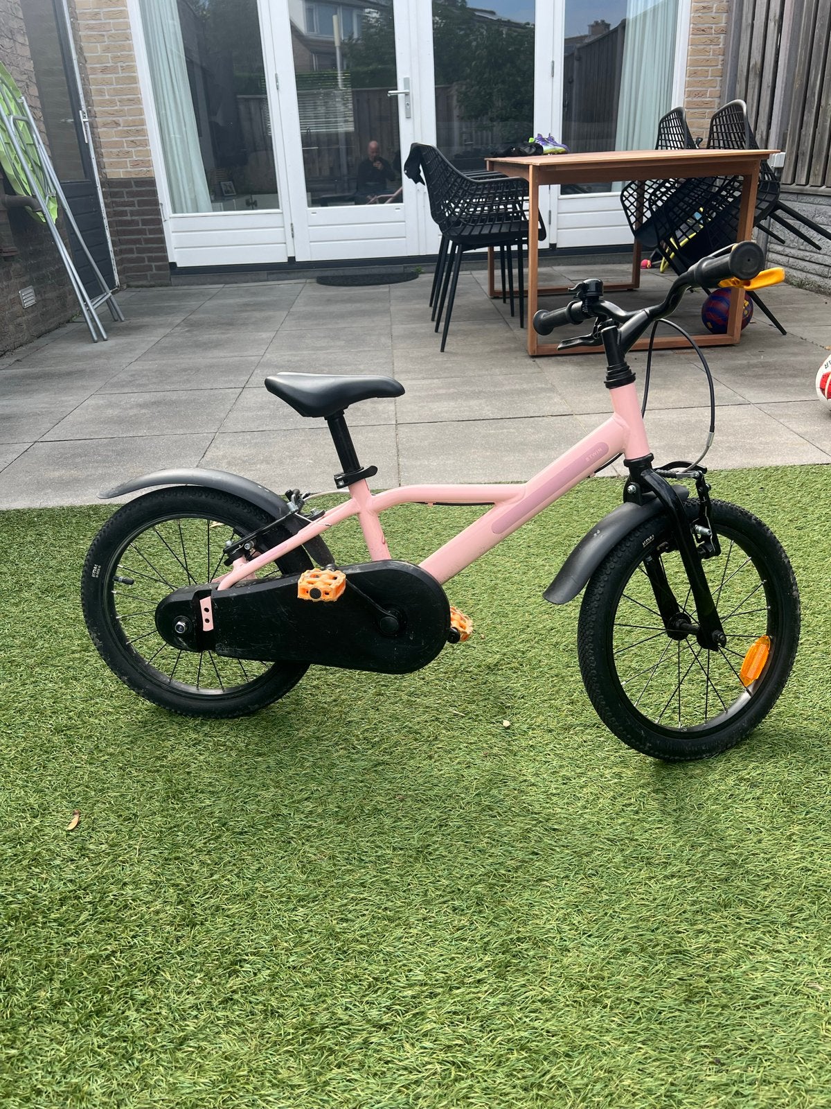 Kinderfiets 16 inch roze - B'Twin 500 Robot, Ophalen, Zo goed als nieuw, Velgrem, 16 tot 20 inch