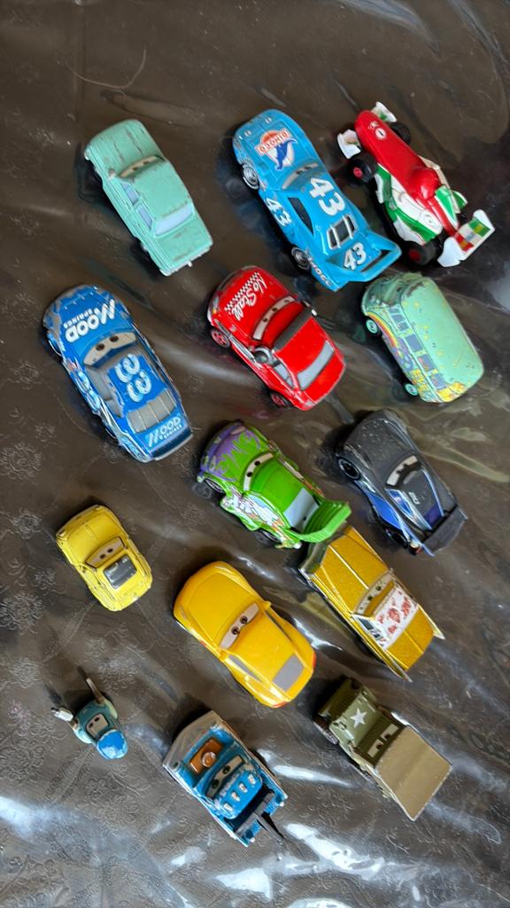 Set Cars autootjes, Kinderen en Baby's, Speelgoed | Speelgoedvoertuigen, Ophalen of Verzenden, Gebruikt