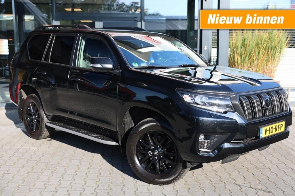 Toyota LANDCRUISER 150 2.8 D-4D 5DRS BLACK EDITION A/T VAN, Auto's, Automaat, Huisgarantie, Met garantie (alle), Zwart