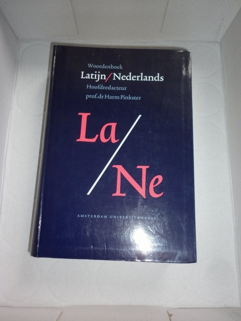 Latijn Nederlands woordenboek      prof. Harm Pinkster, Ophalen of Verzenden, Zo goed als nieuw, Overige uitgevers, Latijn