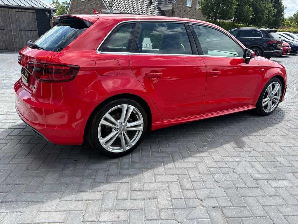 Audi A3 Sportback 1.8 TFSI Ambition Pro Line S, Auto's, Audi, Voorwielaandrijving, Gebruikt, 4 cilinders, Leder en Stof