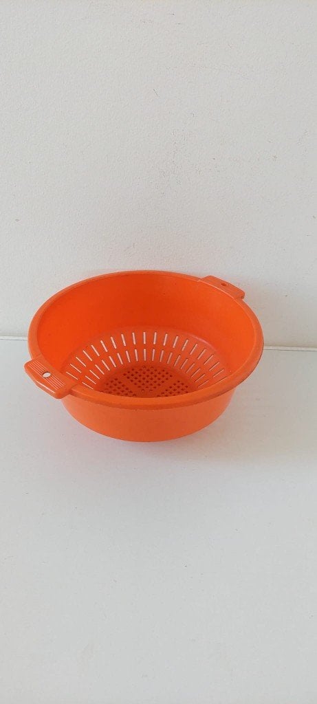 Vintage oranje vergiet Jaren 70 • DBP Plastics Retro, Ophalen of Verzenden, Huis en Inrichting