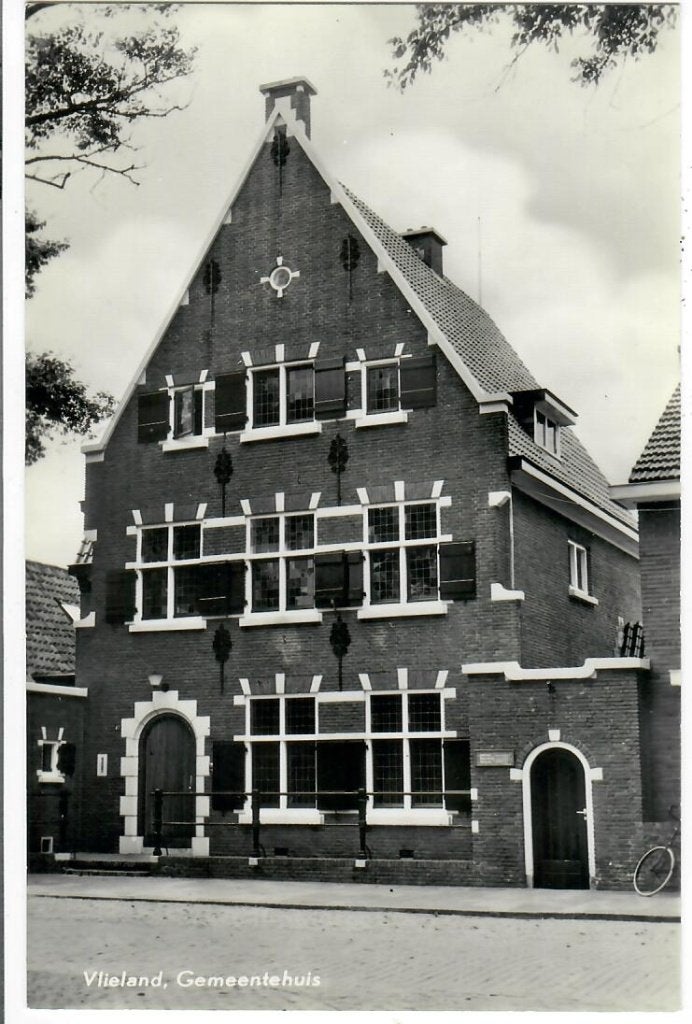 Vlieland - Gemeentehuis, Verzamelen, Verzenden, 1940 tot 1960, Ongelopen, Waddeneilanden