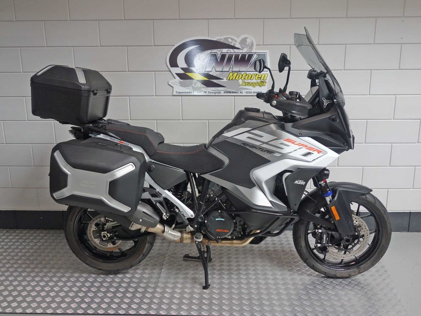 KTM 1290 SUPER ADVENTURE S, 2 cilinders, KTM, Motorrijbewijs A, Bedrijf