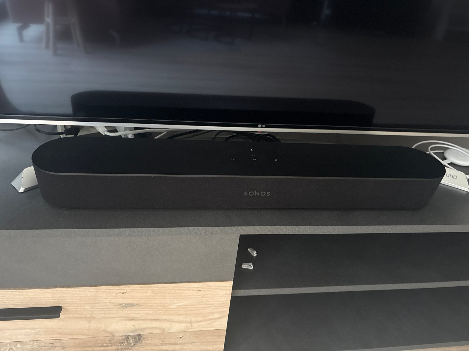 Sonos Beam zwart + muurbeugel – zeer nette staat, Ophalen of Verzenden, Bluetooth, Zo goed als nieuw