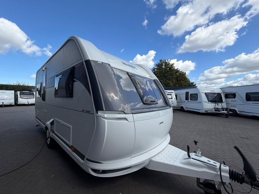 Hobby De Luxe 460 UFE Model 2027 en 1500 kg as!, Rondzit, Hobby, Schokbreker, Bedrijf