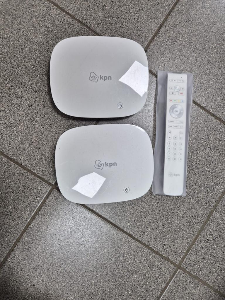 2x KPN TV+ Box ZTE ZXV9001 met afstandsbediening, Ophalen of Verzenden, Zo goed als nieuw, Decoder