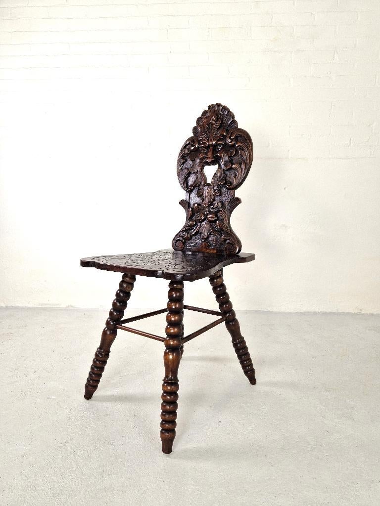Antieke Gotische Stoel | Bobbin, Antiek en Kunst, Ophalen