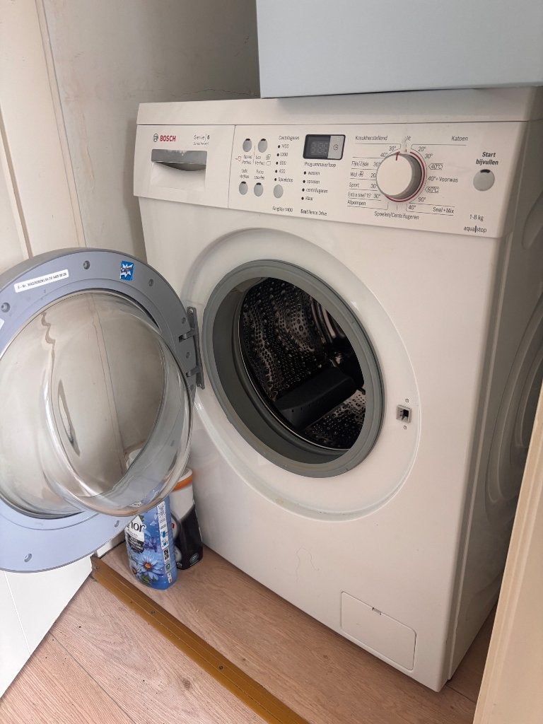 GARTIS Wasmachine - Bosch Serie 6, Ophalen, 1200 tot 1600 toeren, Gebruikt, Handwasprogramma