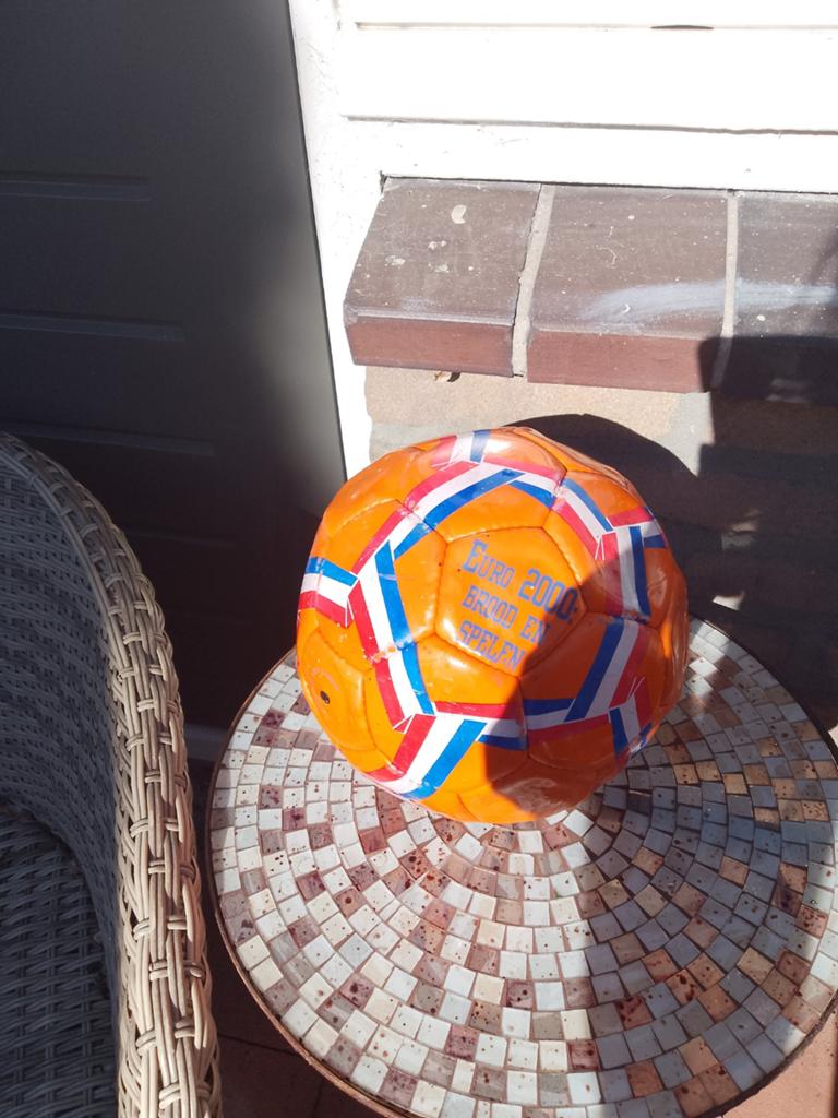 Leren bal Euro 2000 Oranje Leeuwen, Sport en Fitness, Ophalen, Nieuw, Bal