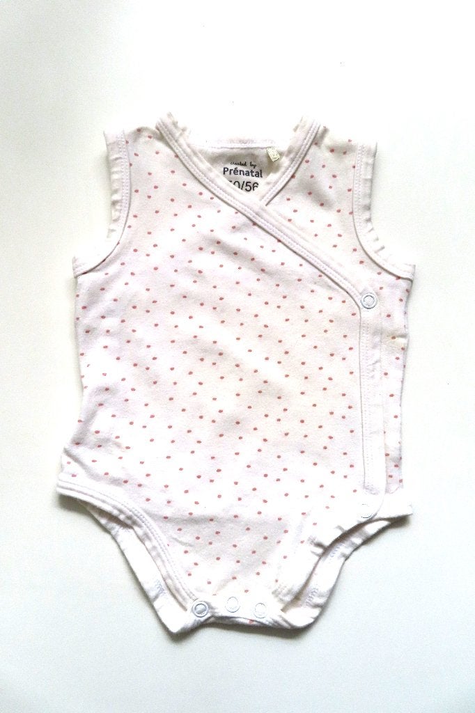 Rompertje Overslag Wit Roze Stipjes Prenatal mt 50/56 (4410), Prénatal, Nacht- of Onderkleding, Meisje, Ophalen of Verzenden