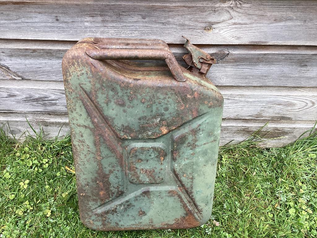 Leger jerrycan, Verzamelen, Ophalen, Landmacht, Nederland