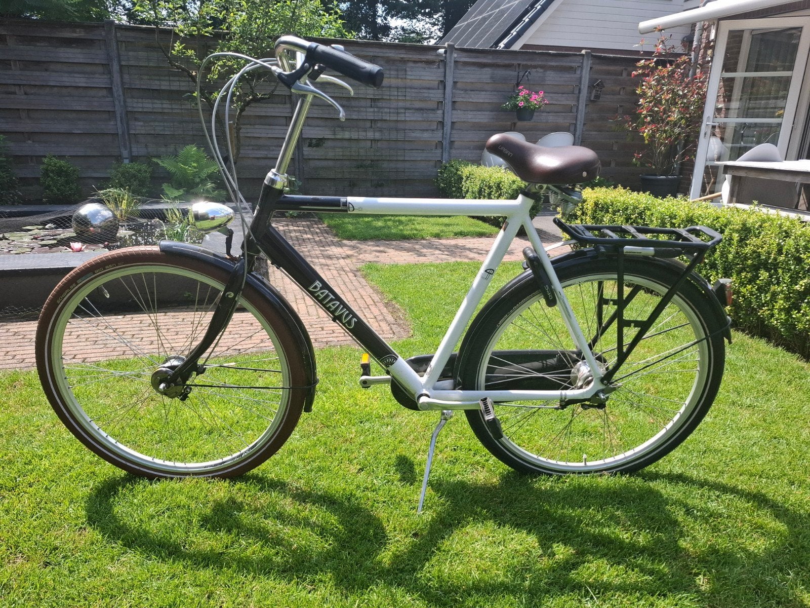 Batavus Damesfiets met lage instap en een heren fiets, Fietsen en Brommers, 56 cm of meer, Ophalen, Gebruikt, Batavus