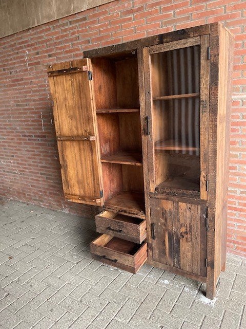 Salonkast oud hout 100 cm breed 180 hoog 2 lades 3 x deuren, Landelijk, Robuust, Vintage-kabinet -oud hout-luxe uitstraling, Overige houtsoorten