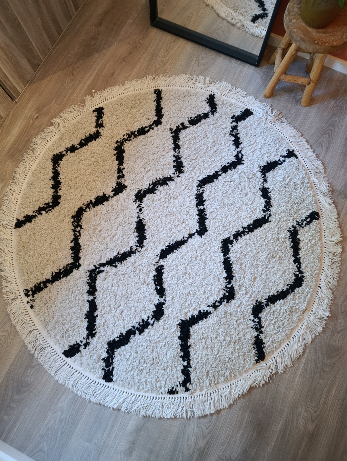 Rond vloerkleed met zigzagpatroon - 150cm diameter, Ophalen, Bohemian, Zo goed als nieuw, 100 tot 150 cm
