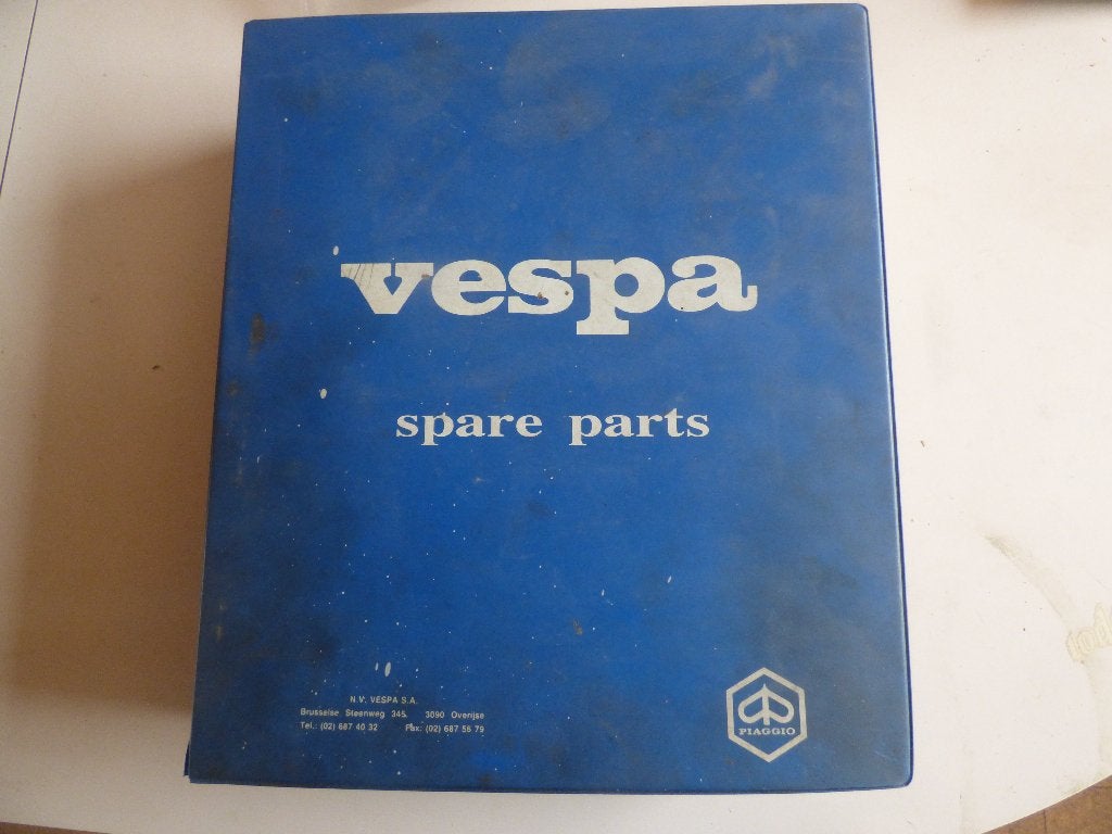 VESPA ONDERDELENLIJSTEN, Ophalen of Verzenden, Gebruikt