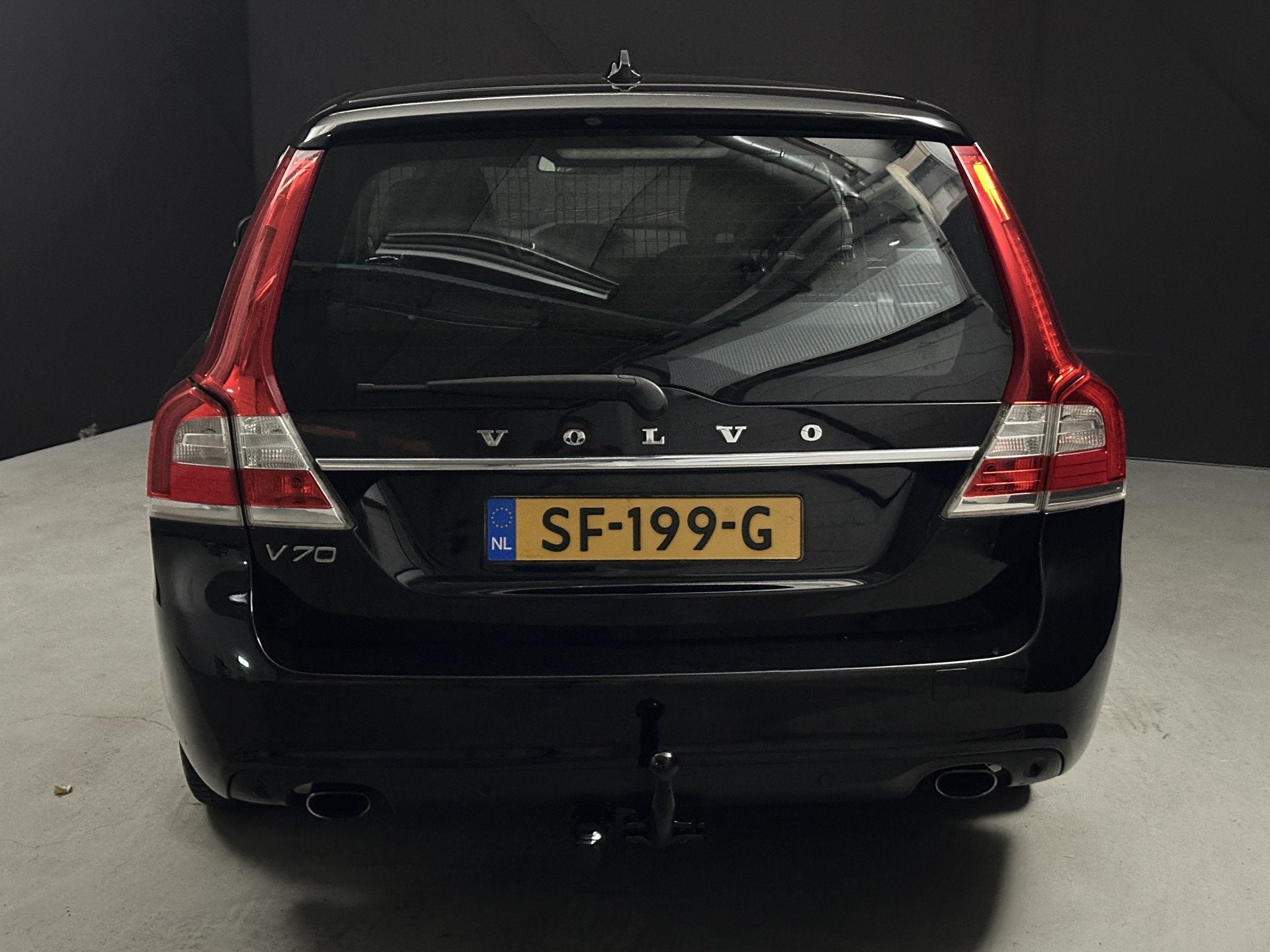 Foto 8 van Volvo V70 2.0 T5 Kinetic *Automaat*AC*CC*Full Leather*