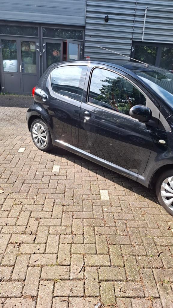 Toyota Aygo 1.0 12V Vvt-i 5DRS 2008 Zwart, Ophalen of Verzenden