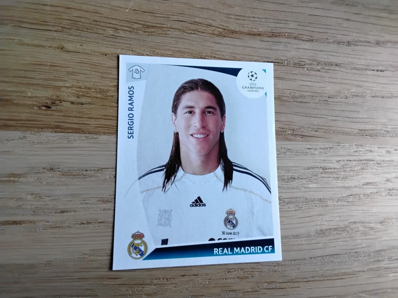 Panini Sticker Sergio Ramos Champions League 2009/10, Ophalen of Verzenden, Zo goed als nieuw, Poster, Plaatje of Sticker