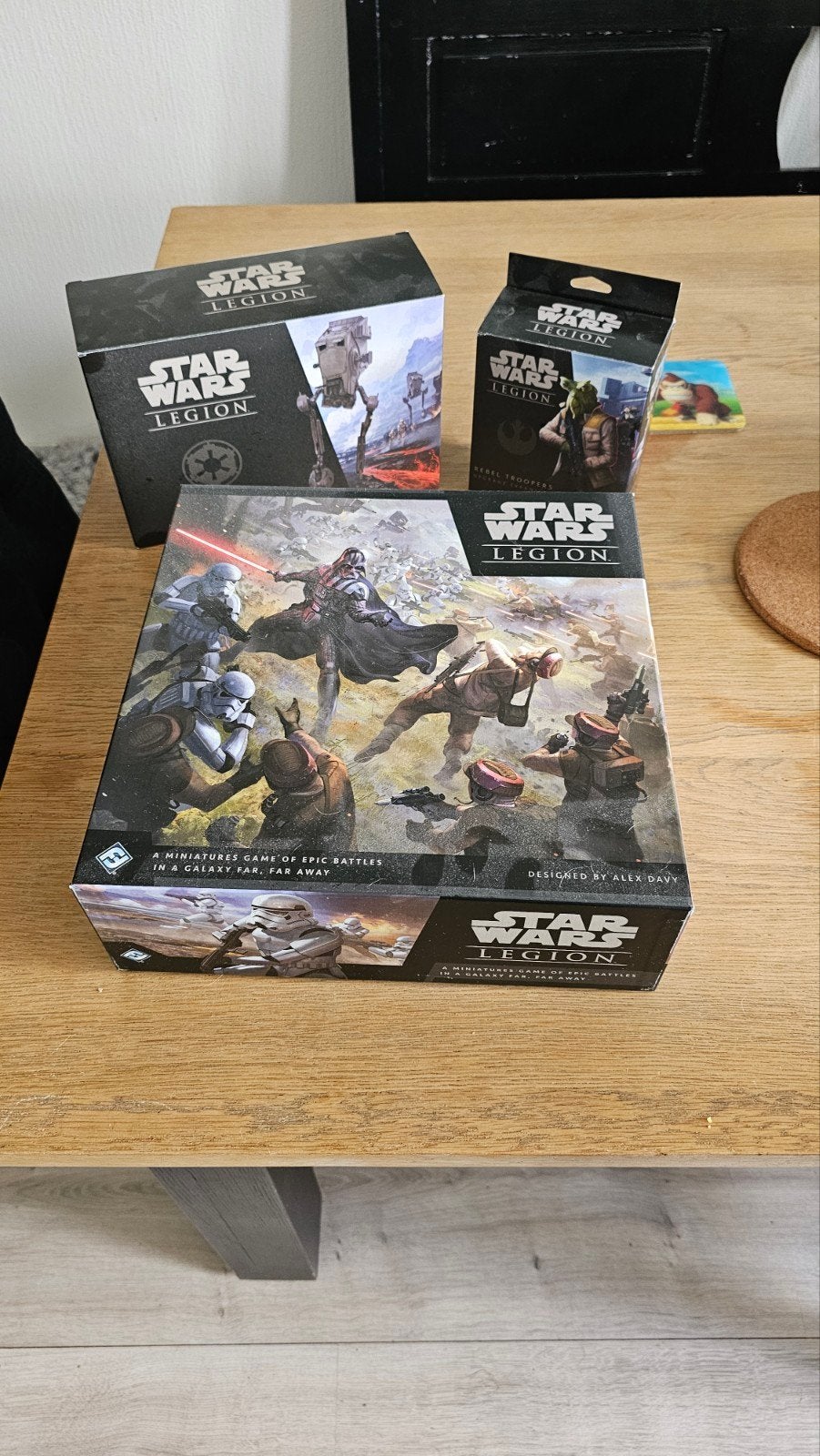 Star wars Legion core set met twee uitbreidingen, Figuurtje(s), Overige soorten, Ophalen of Verzenden, Zo goed als nieuw