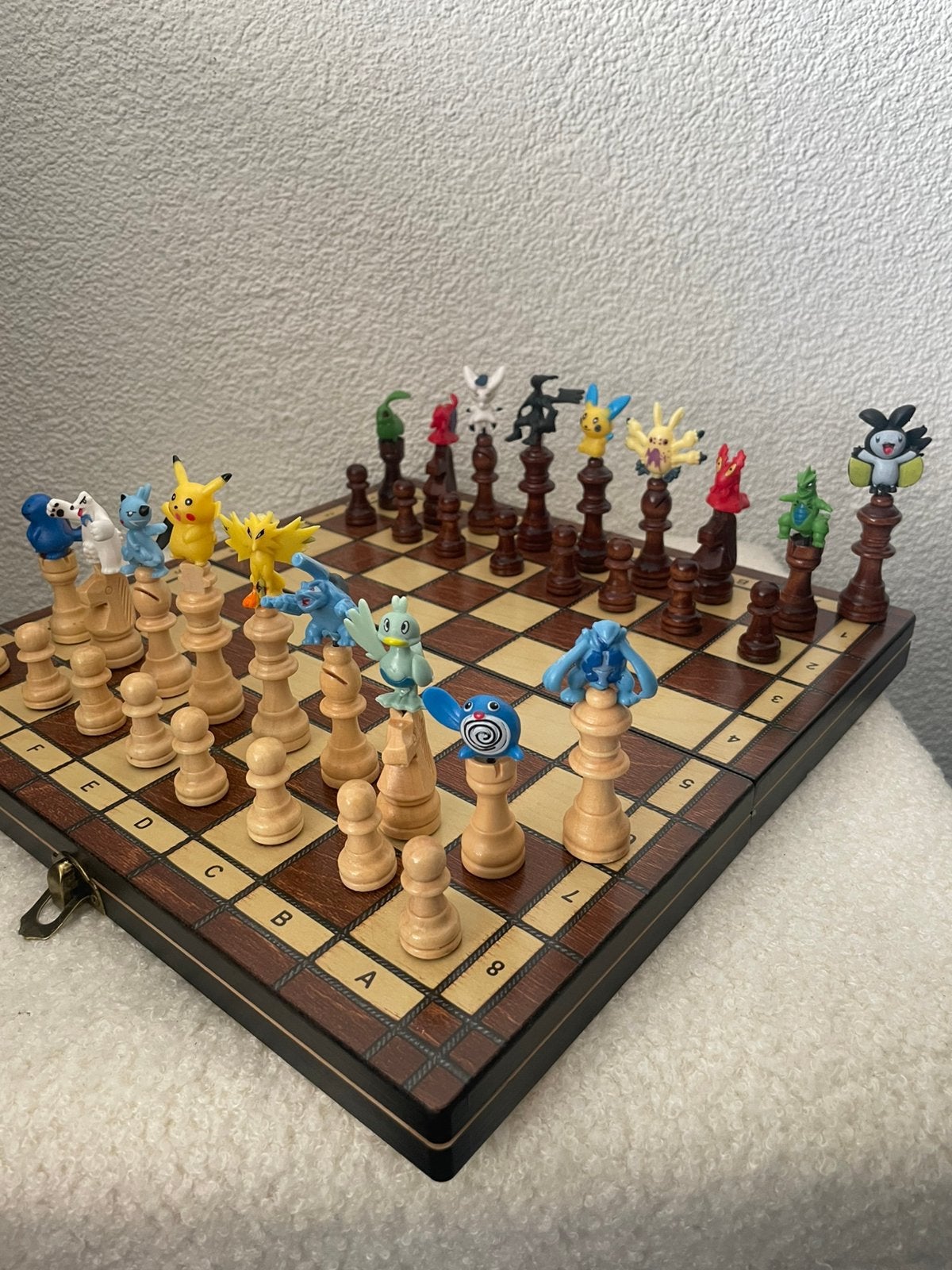 Pokémon magnetisch schaakspel.