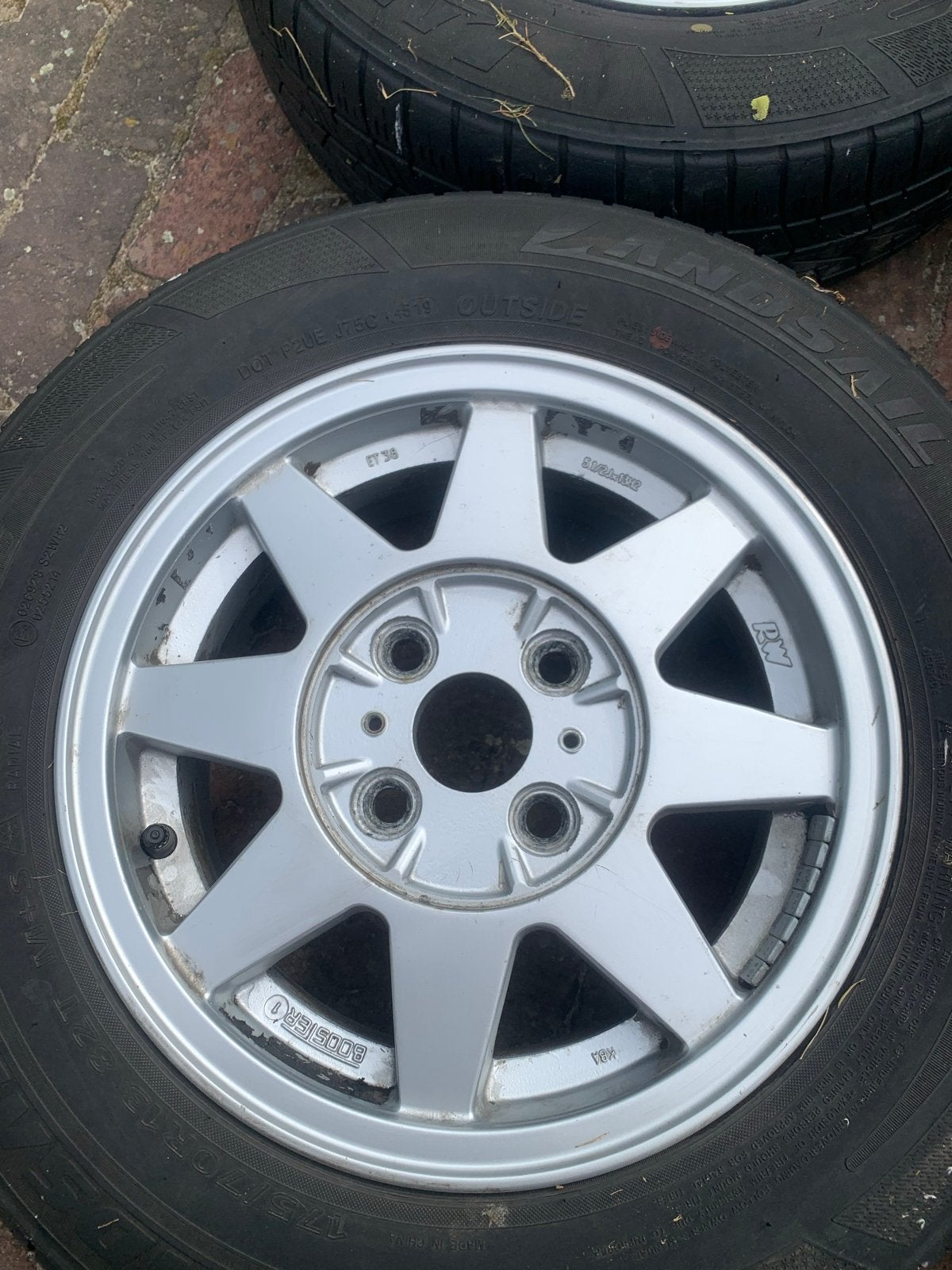 Originele Toyota Carina II lichtmetalen velgen met banden, Auto-onderdelen, Banden en Velgen, Gebruikt, 13 inch, 175 mm, Banden en Velgen