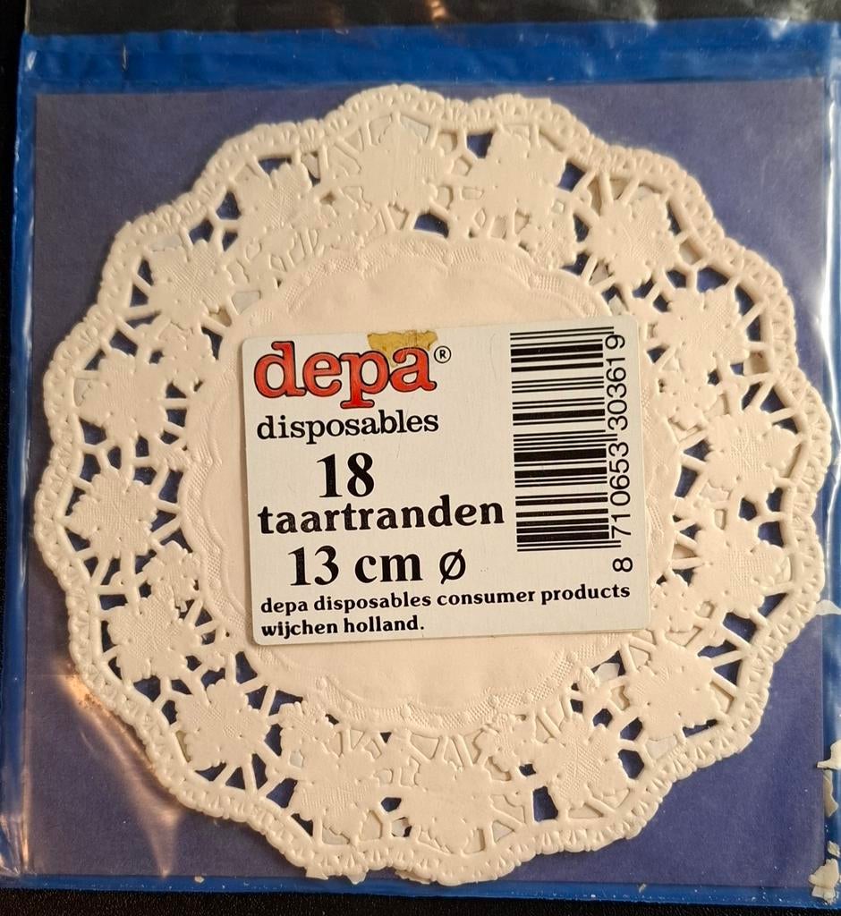 18 Depa Taartranden 13 cm Ø - Nieuw in verpakking, Ophalen of Verzenden, Nieuw, Taarten, Versiering