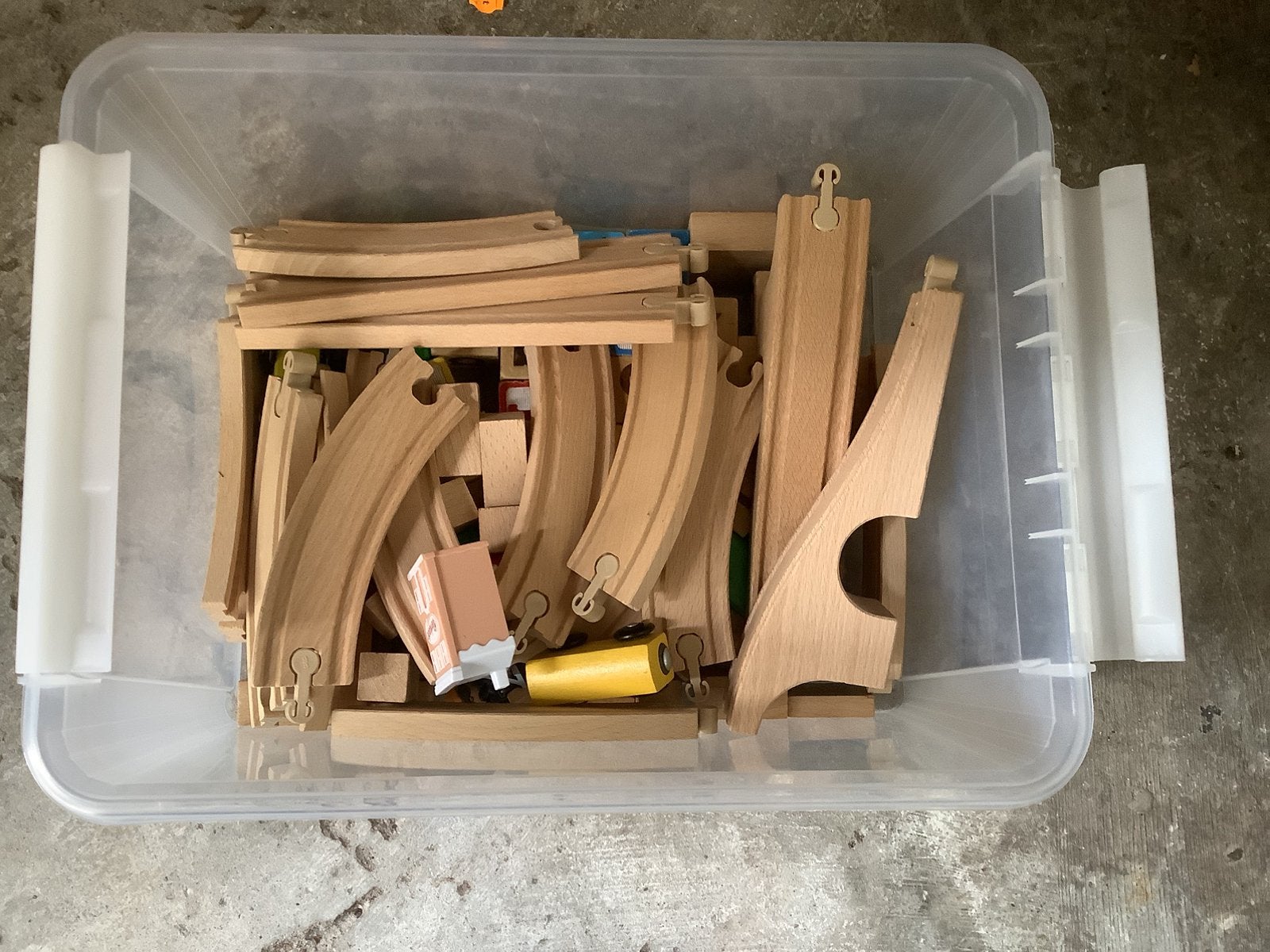 Houten Treinstel, Ophalen, Zo goed als nieuw