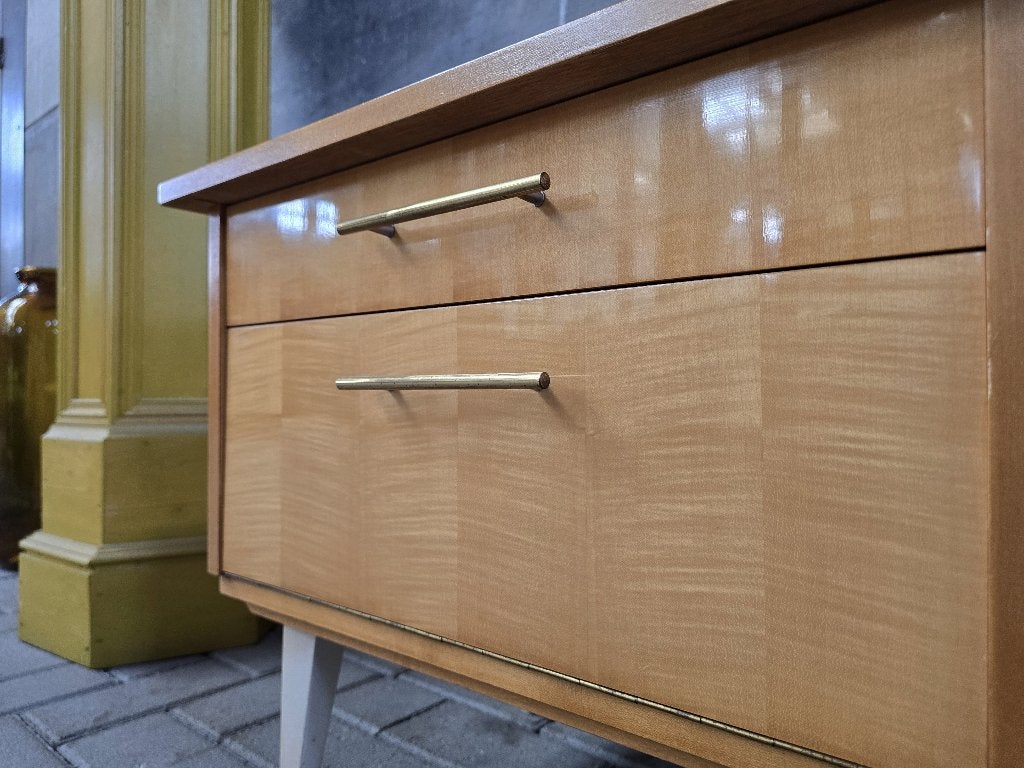 Klein Vintage Kastje Mid Century Design Kast Dressoir 2, Huis en Inrichting, Gebruikt, Grenenhout, 25 tot 50 cm, Vintage Retro Mid Century Design