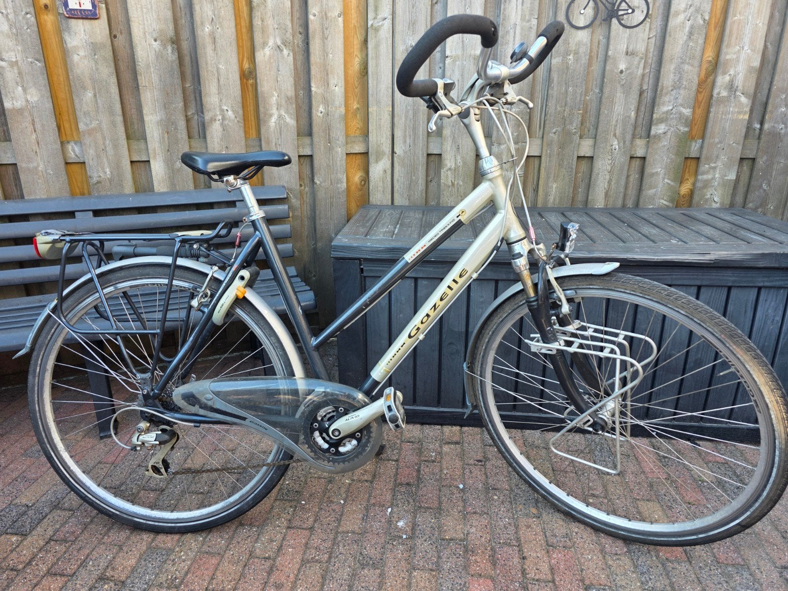 damesfiets gazelle medeo 28 inch 21v, Ophalen, Velgrem, Gazelle, Minder dan 10 versnellingen