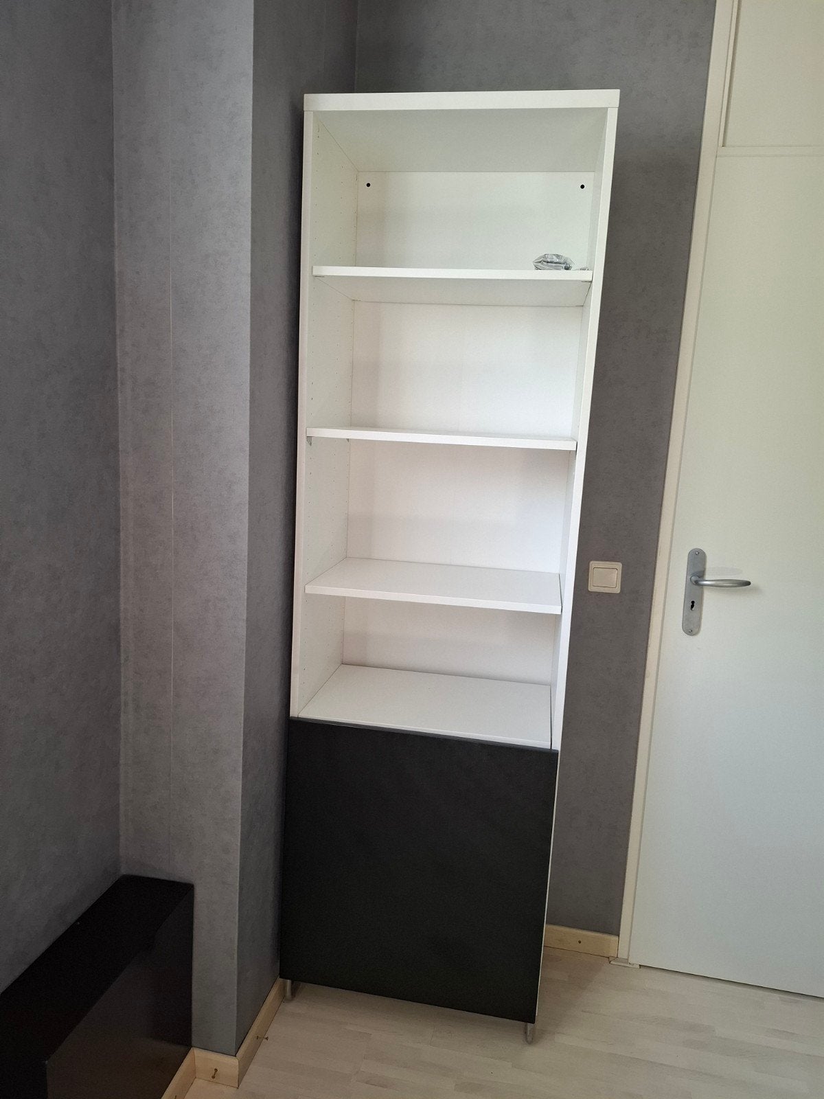 Besta kast ikea, Huis en Inrichting, Ophalen, Overige materialen, Minder dan 50 cm, Met deur(en)