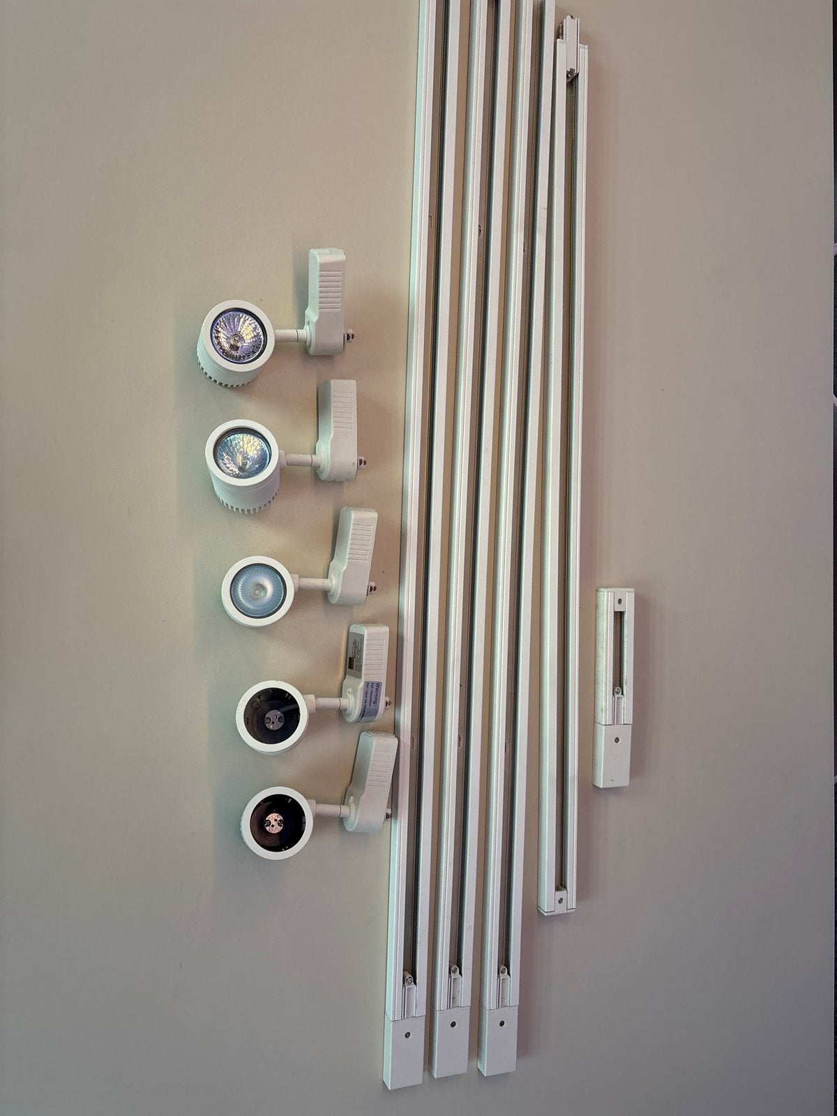 Artecta - Witte railspots met rails - complete set, Halogeen, GU10, Ophalen of Verzenden, Metaal