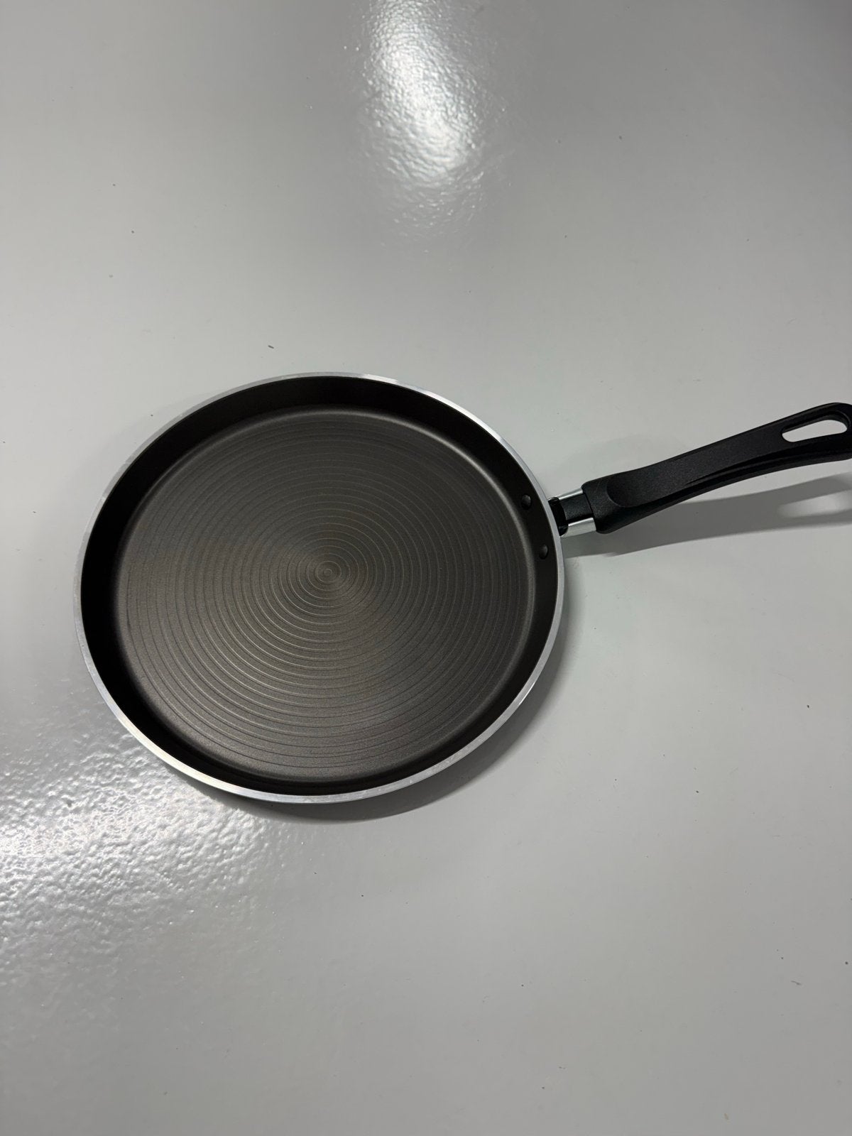 Pannenkoekenpan met antiaanbaklaag, Huis en Inrichting, Keuken | Potten en Pannen, Pannenkoekenpan, Gebruikt, Antiaanbaklaag, Aluminium