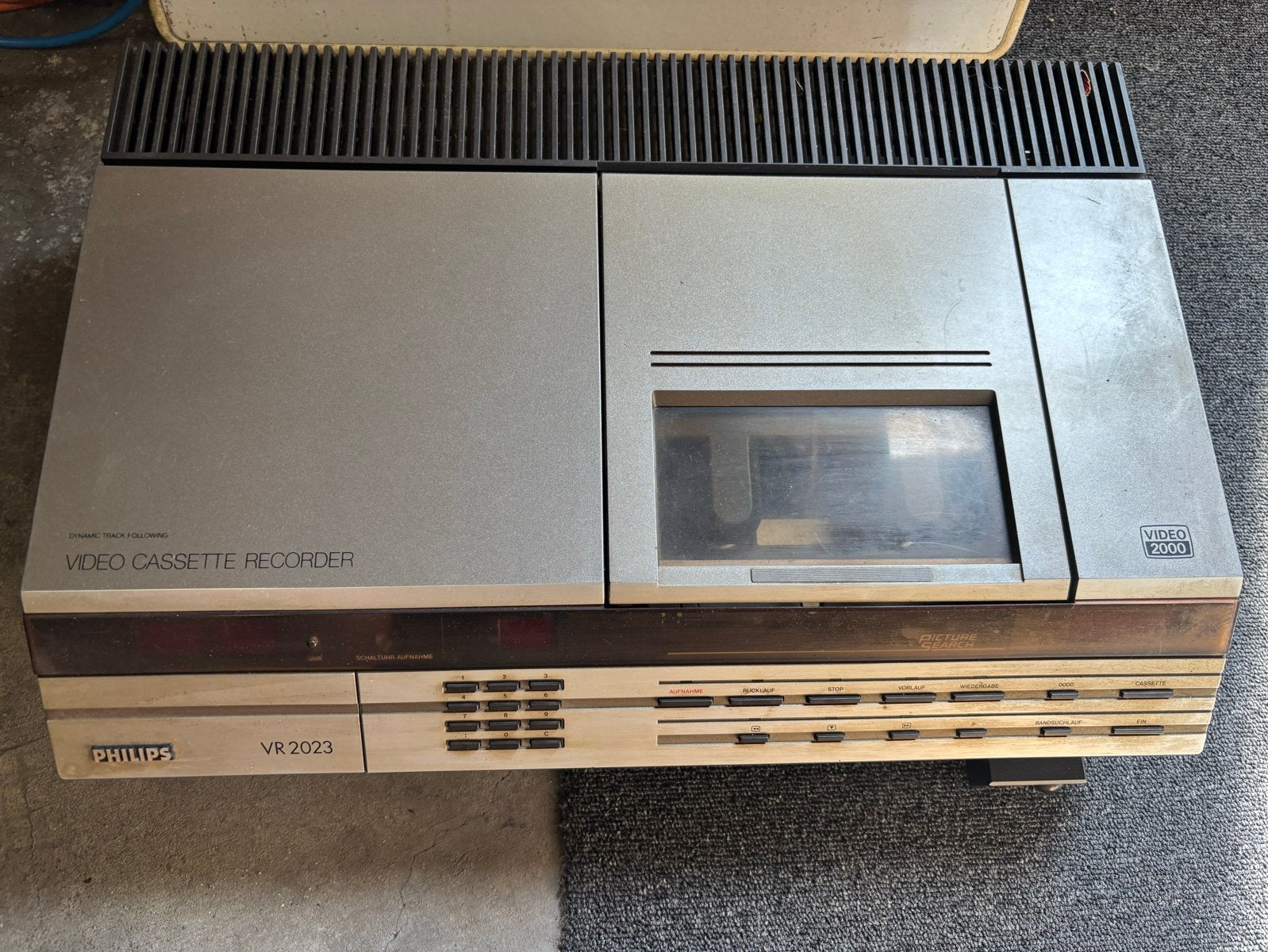Philips Video 2000 videorecorder VR 2023 - Ongetest, Ophalen, Niet werkend, Video 2000-speler of -recorder