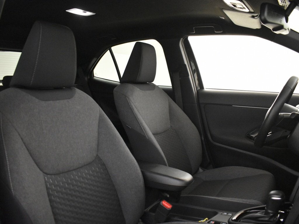 Toyota Yaris Cross 1.5 Hybrid 115 Style | PDC V+A | BSM | St, Auto's, Automaat, Stof, Gebruikt, 116 pk