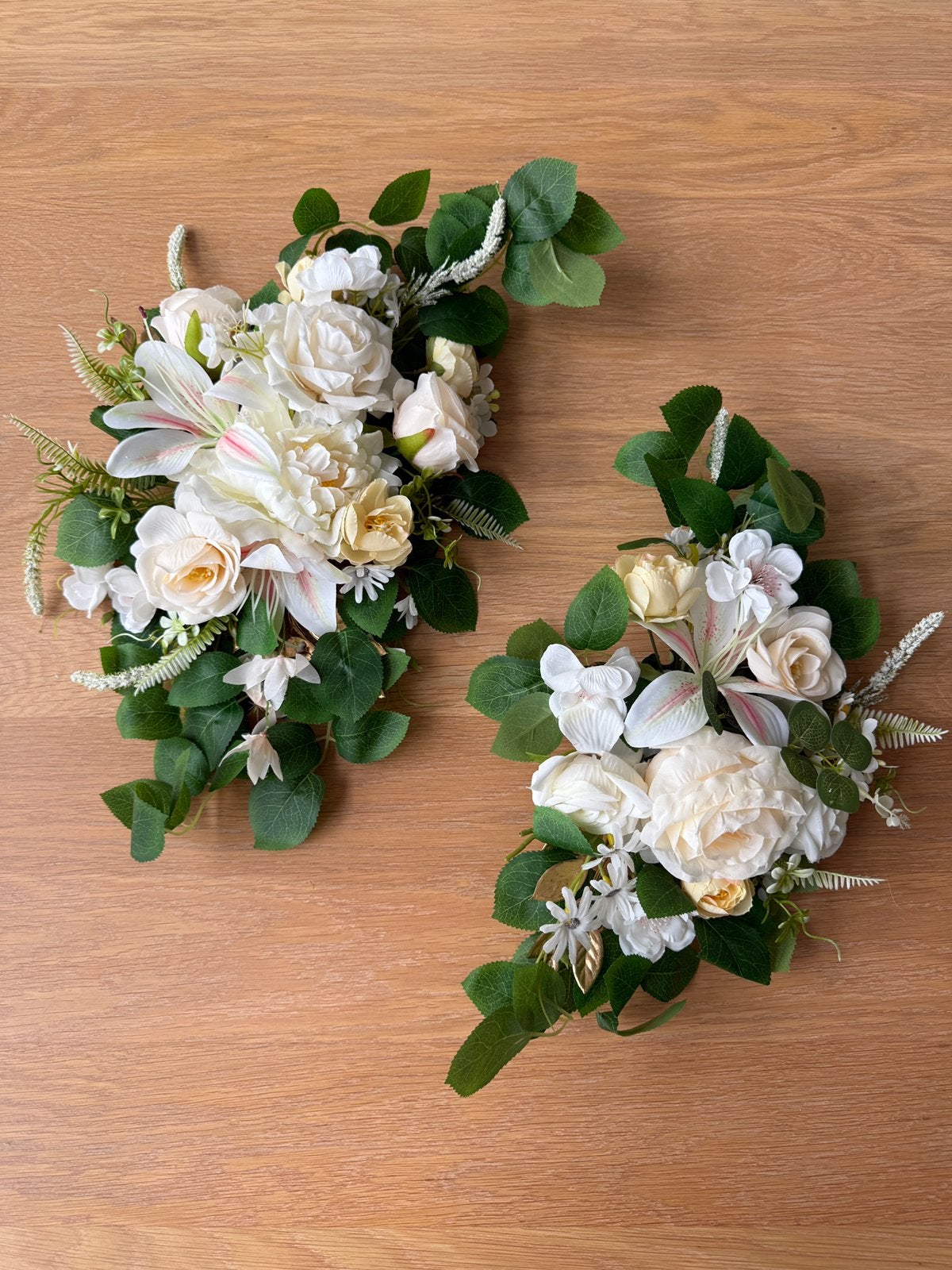 Bloemen voor trouwboog, Huis en Inrichting, Ophalen of Verzenden, Gebruikt, Kunstbloem, Beige