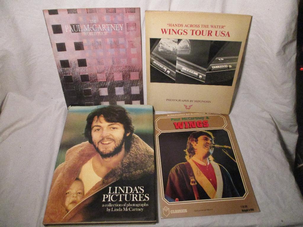 setje boeken van de Wings en Paul McCartney, Ophalen of Verzenden, Boek, Tijdschrift of Artikel