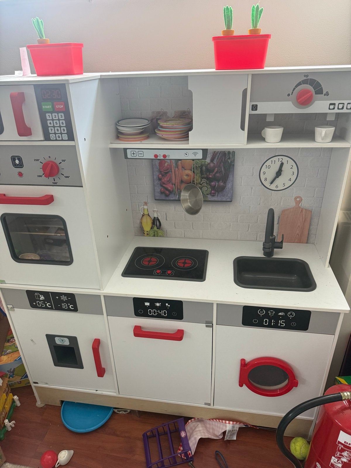 Grote houten speelkeuken met accessoires