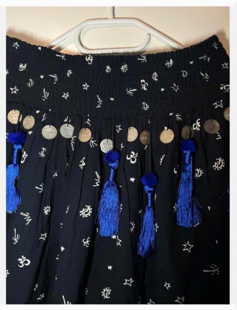 Zwarte petticoat XS muntjes en flosjes, maakt mooi geluid, Kleding | Dames, Zwart, Ophalen of Verzenden, Zo goed als nieuw, X