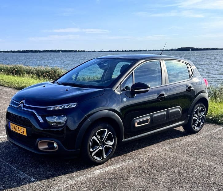 Citroën C3 1.2 Puretech 83pk S&S 2023 Zwart, Auto's, Voorwielaandrijving, 83 pk, 450 kg, 40 €/maand