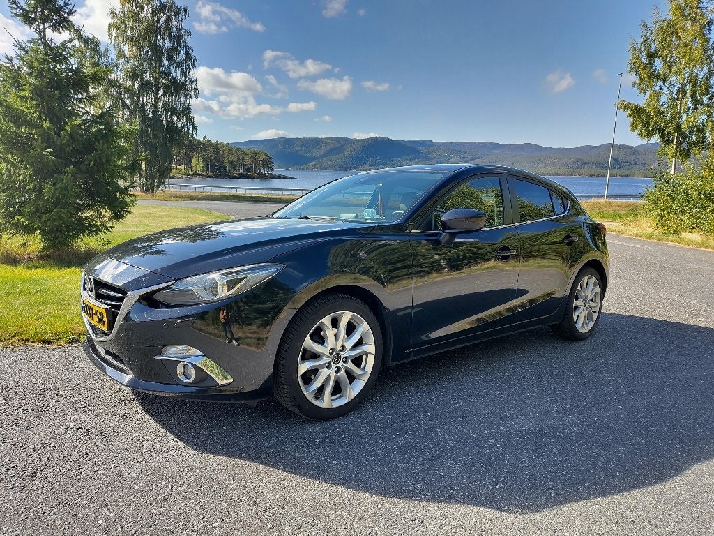 Mazda 3 GT-M 120pk | APK2027 | Dealeronderhoud | Cruise+Navi, 1998 cc, Zwart, 4 cilinders, Zwart