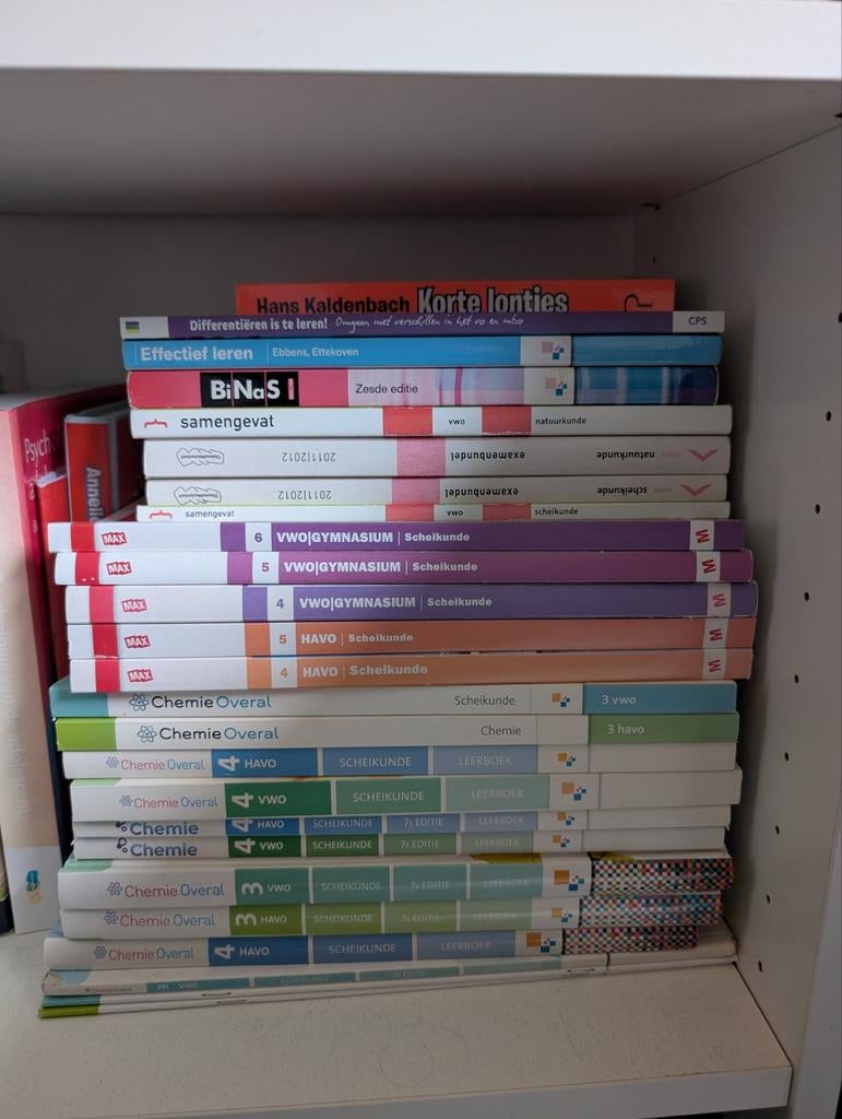 Les en studieboeken scheikunde, Ophalen, Zo goed als nieuw, School, Studie en Wetenschap