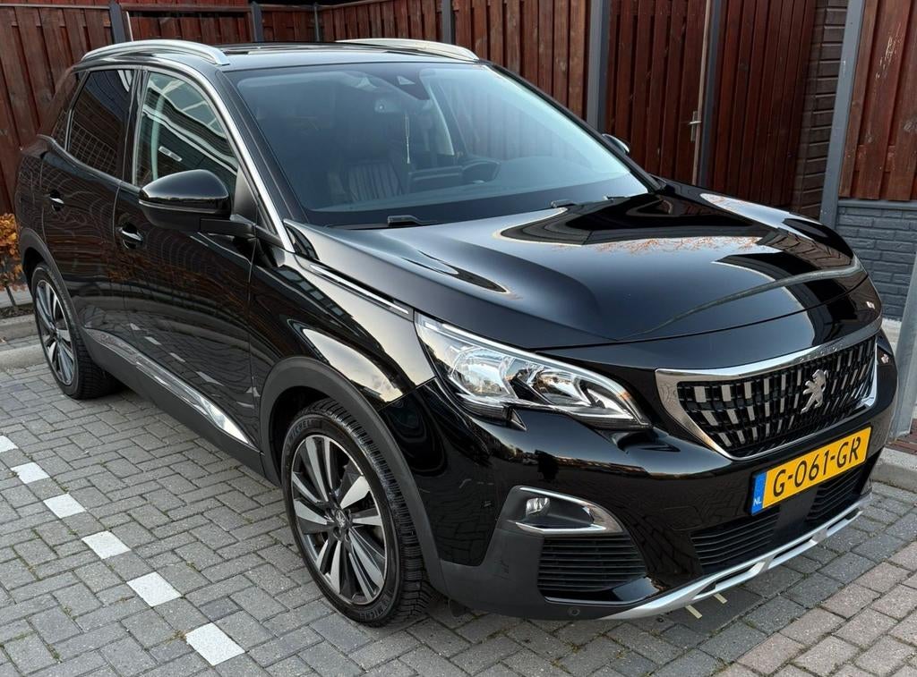 Peugeot 3008 1.2 PureTech (2019) 2e eigenaar. Pano & leder, Auto's, Peugeot, 15 km/l, 1199 cc, Zwart, 690 kg