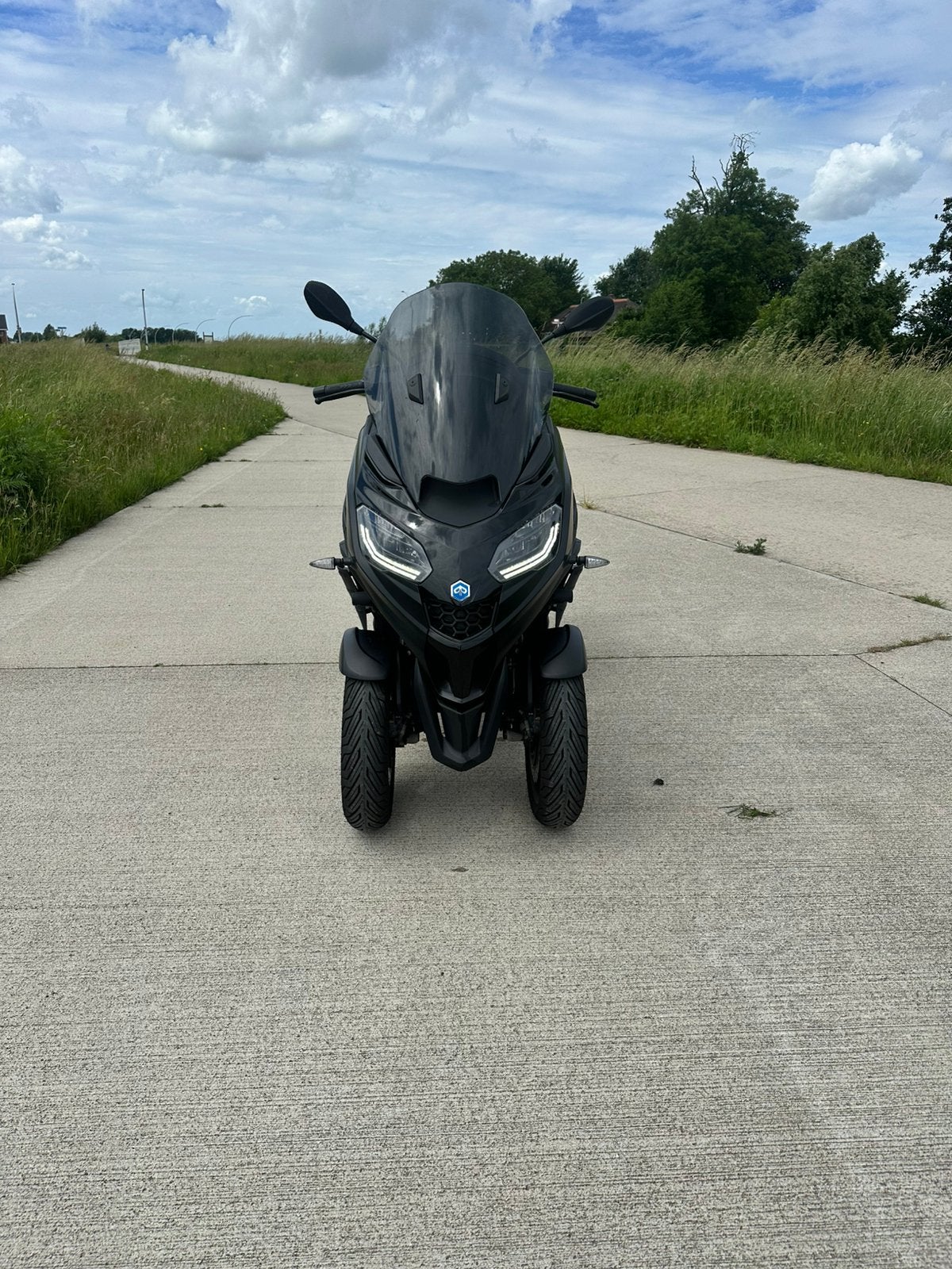 Piaggio mp3 black 310 hpe bouwjaar 2025, Ophalen, Overige modellen, 310 cc, Zo goed als nieuw