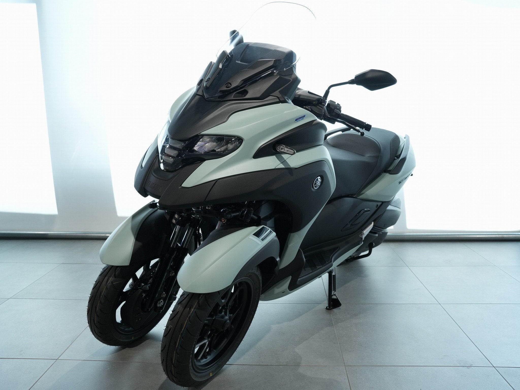 Yamaha TRICITY 300 (bj 2026), Motoren, Scooter, Klantenservice@yamaha-motor.nl, Koolhovenlaan 101
1119 NC  Schiphol-Rijk, NL, 12 t/m 35 kW